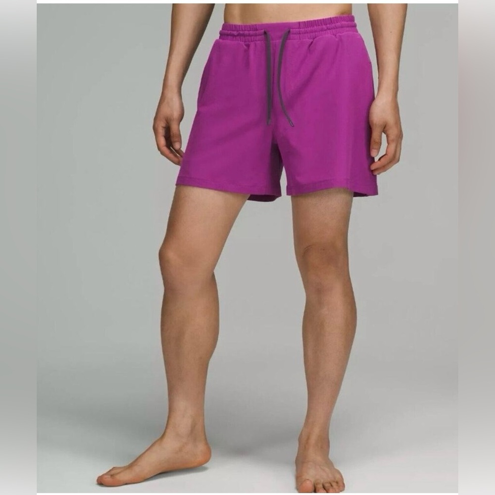 🍋Men’s Lululemon Pool Short 5” Vivid Plum?? Size L M7AWXS🍋